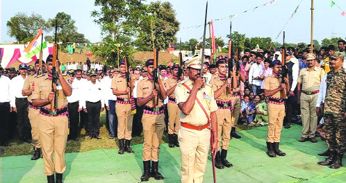 शहीद जवान गितेश चौधरी यांना हजारो लोकांनी वाहिली श्रध्दांजली